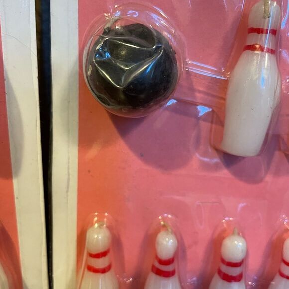 1993 Wilton Bowling Candles - Picture 9 of 12
